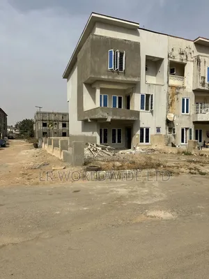 Furnished 4bdrm Townhouse/Terrace in Lugbe District for Sale