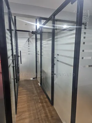 Modernize Office Glass Partition