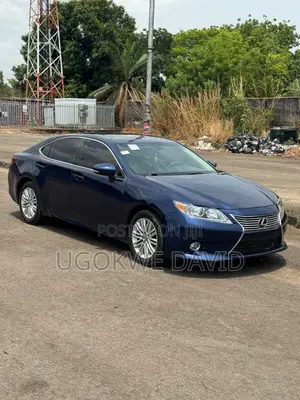 Lexus ES 2015 Blue