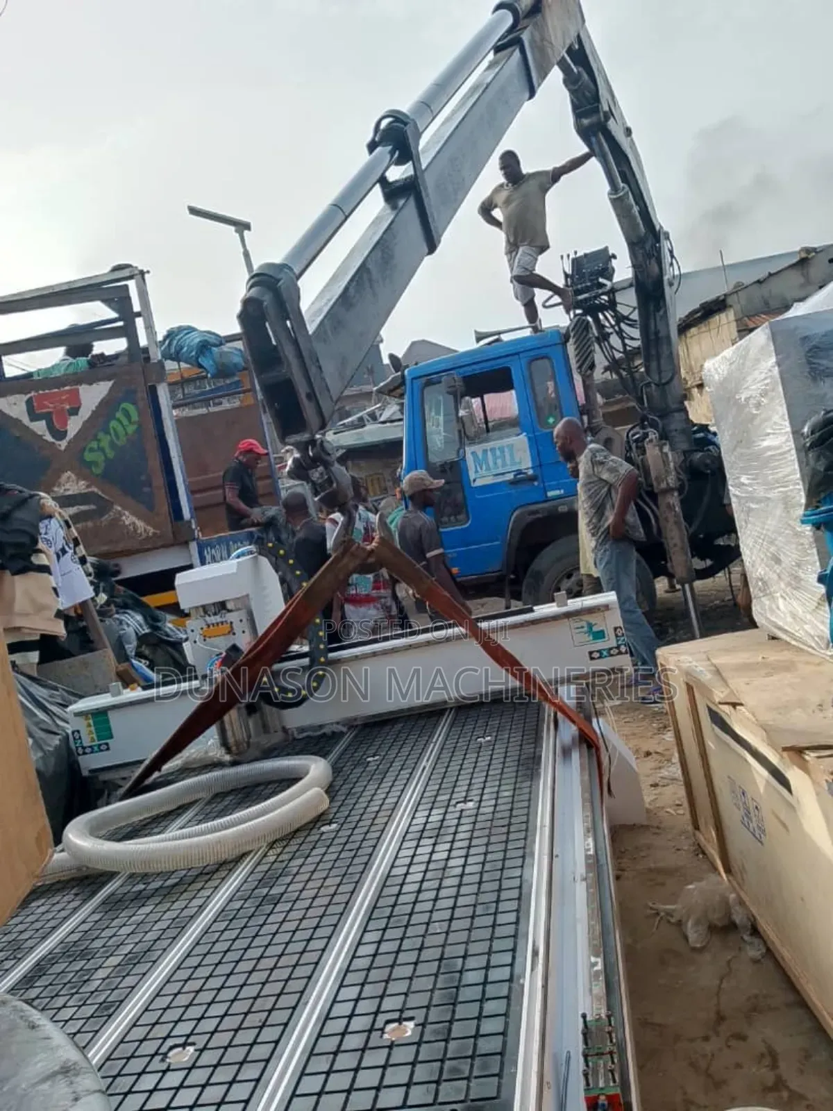 CNC Router Machine