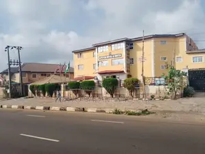 43 Room Functioning Hotel