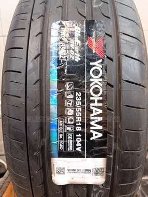 235/55/18 Yokohama