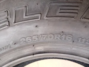 Bridgestone 265/70/16