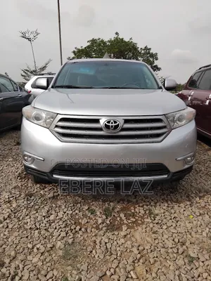 Toyota Highlander 2012 Silver