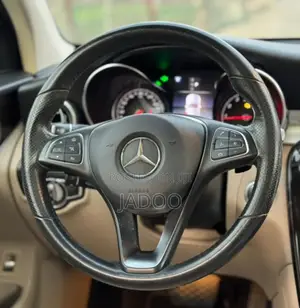 Mercedes-Benz GLC-Class 2019 White