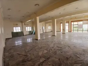 130sqm 168sqm Shop / Office Space on the Ground Fourth Floors