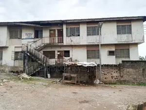 3bdrm Block of Flats in Beside St. Francis, Oregun for sale