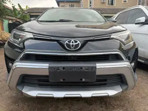 Toyota RAV4 Limited AWD 2019 Black