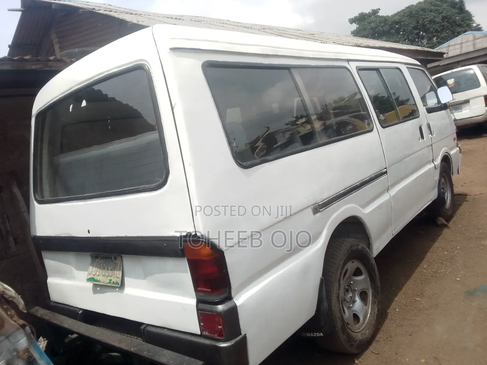 Mazda E2000 1988 White