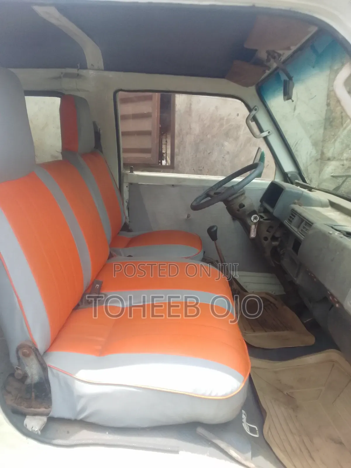 Mazda E2000 1988 White