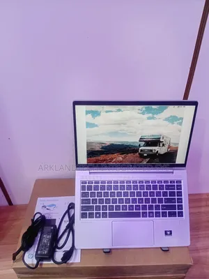 New Laptop HP 340s G7 16GB AMD Ryzen 5 SSD 256GB