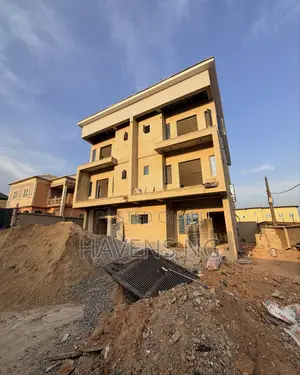 4bdrm Duplex in Ogba GRA for sale