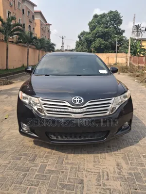 Toyota Venza LE 2011 Black