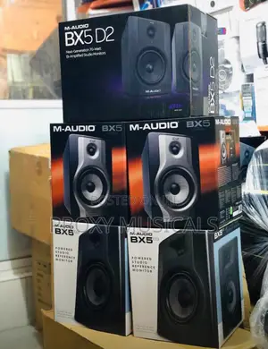 Bx5d3, Bx5d2 Carbon Bx5d2 Studio Monitor Speakers