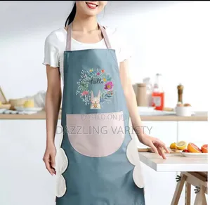 High-Quality Waterproof Kitchen Apron With Pocket and Side Napkins