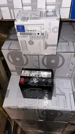 Mercedes Benz Auxiliary Battery