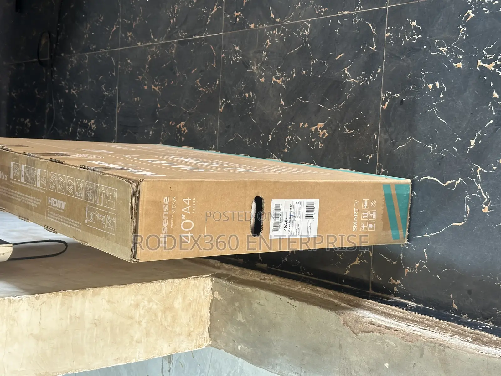 40” Brand New Hisense Smart Tv