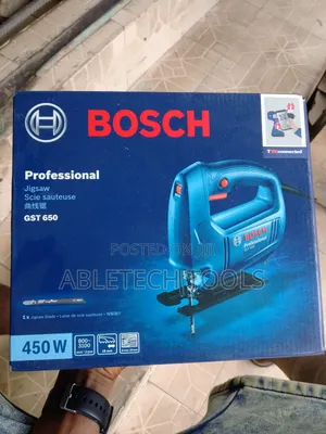 Bosch Jigsaw GST 650 450w