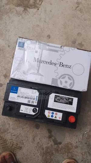 Mercedes Benz Engine Battery