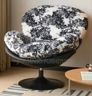 Swivel Chilling Fabric Chair