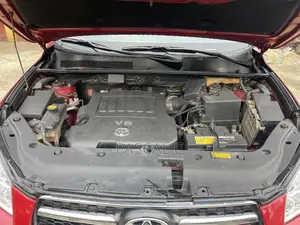 Toyota RAV4 3.5 4x4 2010 Red