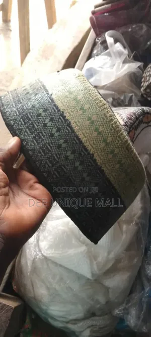 Classy Highest Quality Men Traditional Native Tangara Green Shade