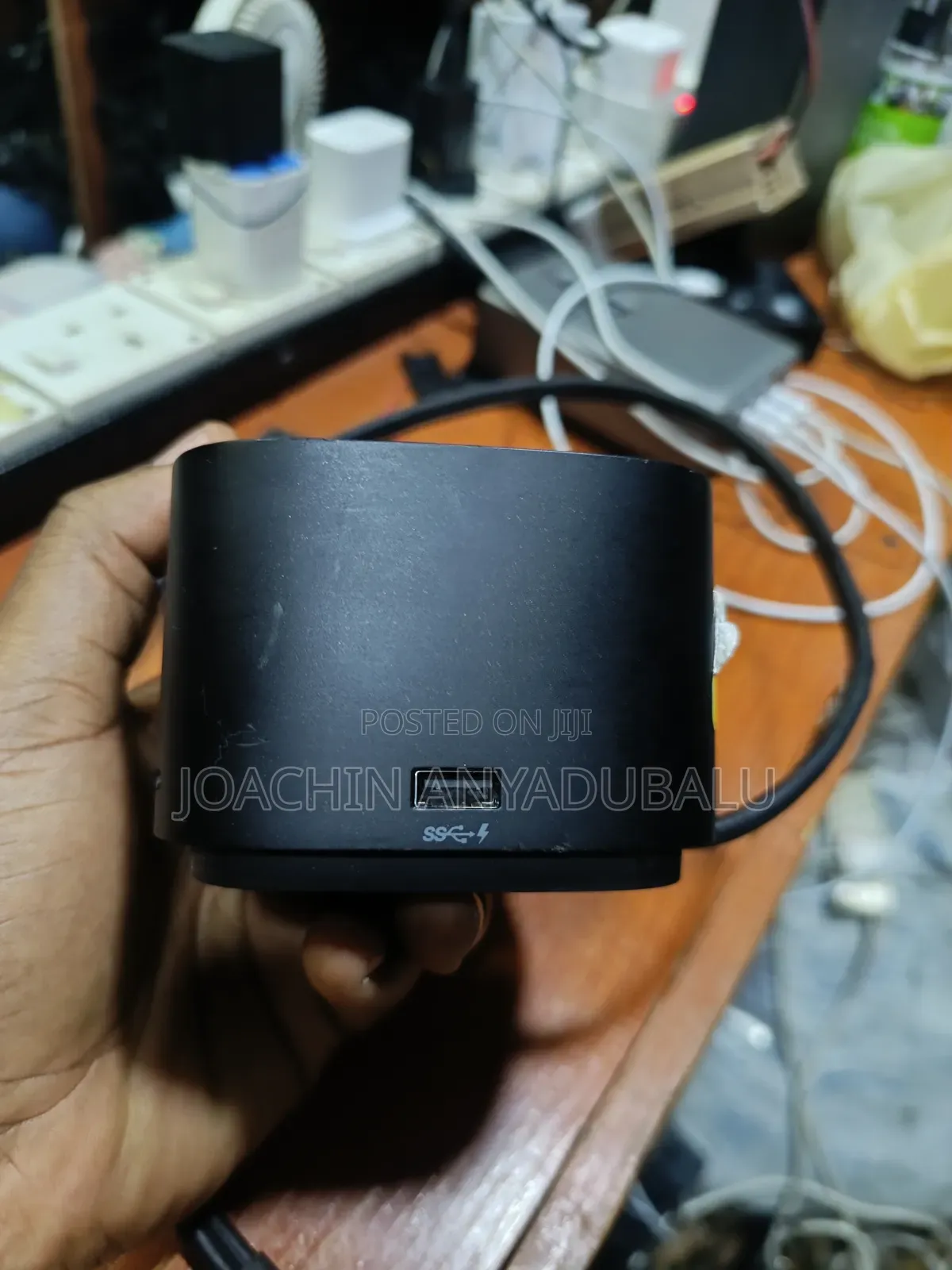 Thunderbolt Dock 280w G4 With Combo Cable (4j0g4aa) Docking Station