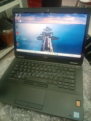 Laptop Dell Latitude 14 E5470 8GB Intel Core i7 SSD 256GB