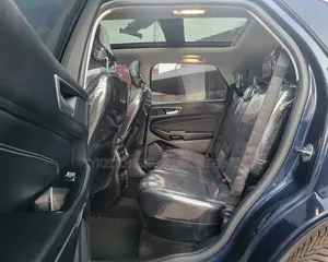 Ford Edge Titanium 4dr AWD 2017 Blue