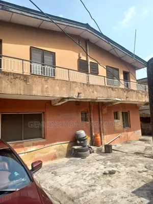 12bdrm Block of Flats in Aguda / Surulere for sale