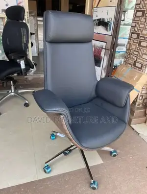 Modern Executive Office Chair(457)