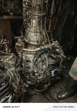 Toyota Tundra 2004 Engine