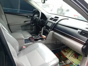 Toyota Camry XLE 4dr Sedan (2.5L 4cyl 6A) 2014 Black