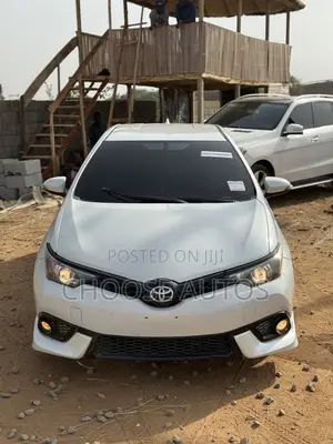 Toyota Corolla 2017 White