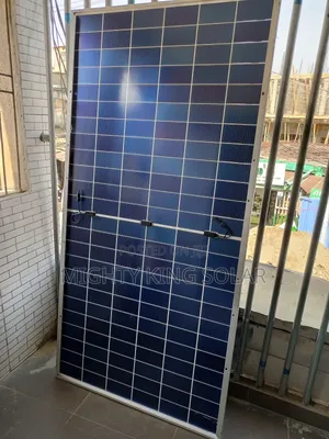 590w Bifacial New Panel Double Sided Charging