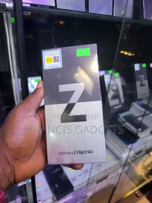New Samsung Galaxy Z Flip 3 256 GB