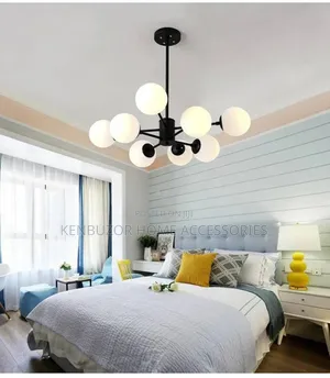 8 Hands Bulb Modern Luxury Chandelier