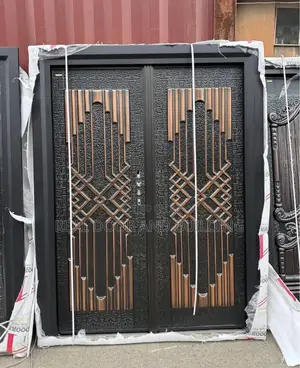 5ft X 7ft German Copper Cast Door. (742la)