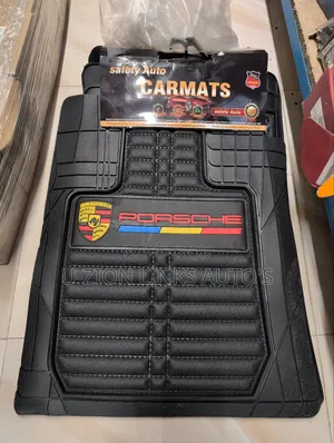 Porsche Cayenne Carmat or Footmate