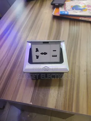 Single Floor Socket With Usb and Type C