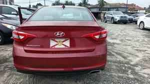 Hyundai Sonata SE PZEV 4dr Sedan (2.4L 4cyl 6A) 2015 Red