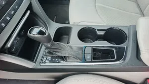 Hyundai Sonata SE PZEV 4dr Sedan (2.4L 4cyl 6A) 2015 Red