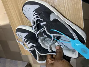 Nike Low Dunk