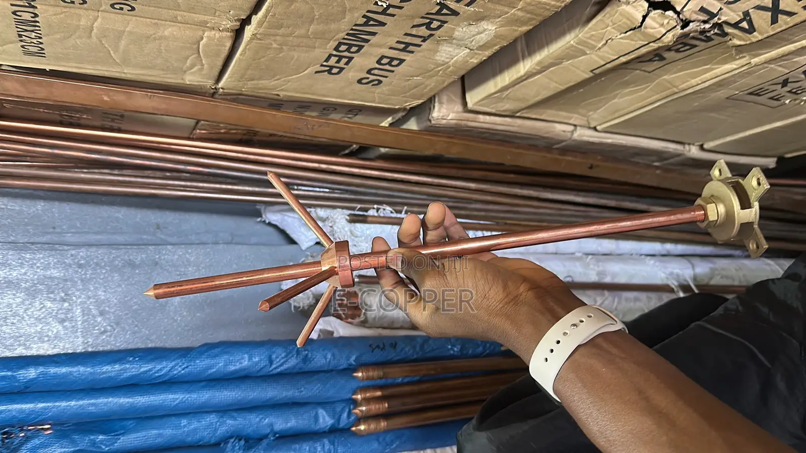 Lighting Thunder Arrestor