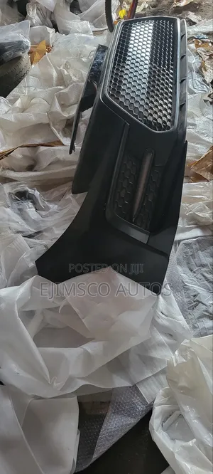 Complete Bumper And Accessories Corolla 2020  Se
