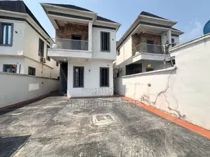4bdrm Duplex in Ikota for rent