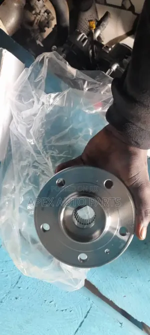 “Gac Gs3 Front Wheel Hub (Brand New)”