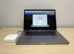 Laptop Apple MacBook Pro 2019 16GB Intel Core i7 SSD 512GB