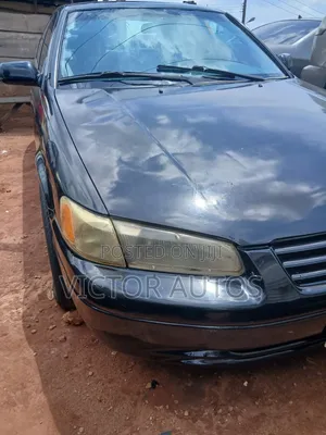 Toyota Camry XLE 4dr Sedan (2.2L 4cyl 4A) 2000 Black