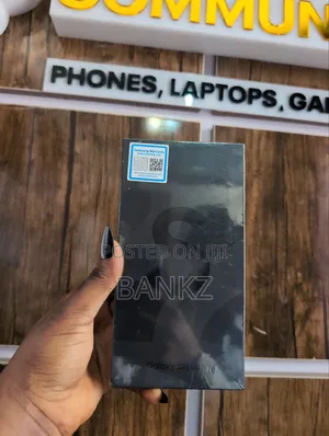 New Samsung Galaxy S22 Ultra 512 GB Black